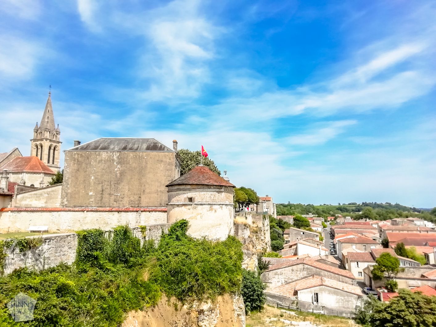 Bourg town and citadel France | FinnsAway Travel Blog